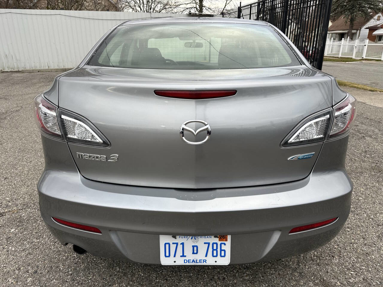 Used 2012 MAZDA MAZDA3 i Touring image 6