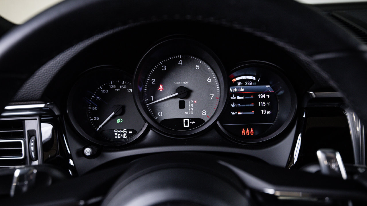 Certified 2026 Porsche Macan S AWD/4WD image 15
