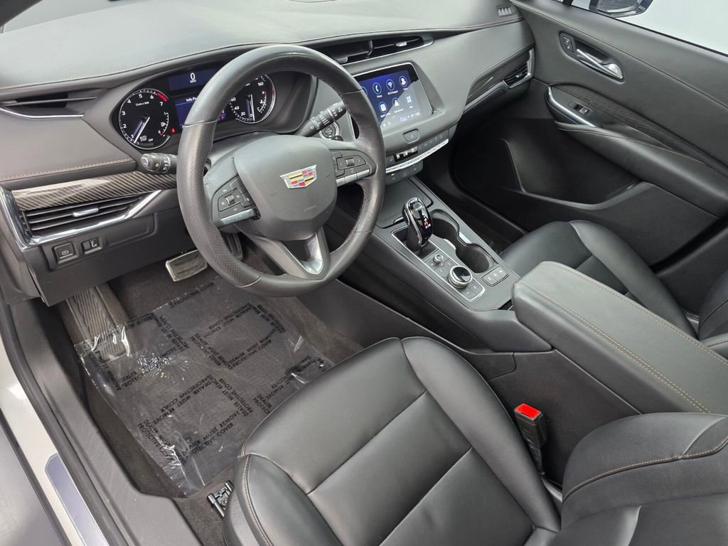 Used 2023 Cadillac XT4 Sport FWD image 10
