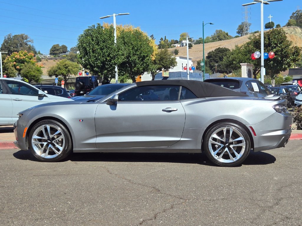 Used 2024 Chevrolet Camaro LT w/ RS Package RWD image 10