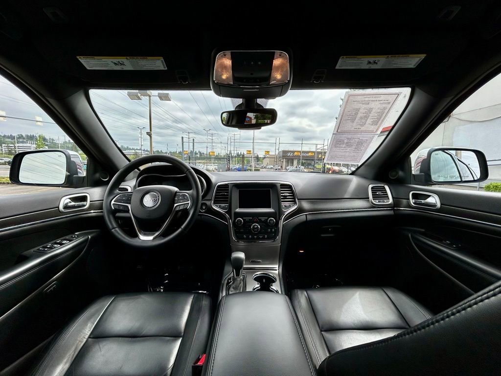 Used 2018 Jeep Grand Cherokee Limited AWD/4WD image 18