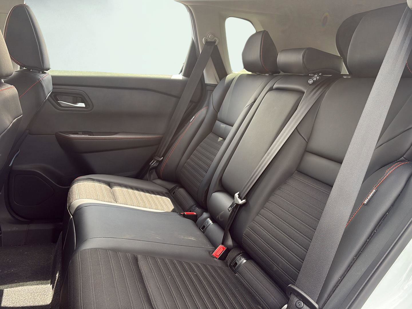 New 2026 Nissan Rogue SV AWD/4WD image 13