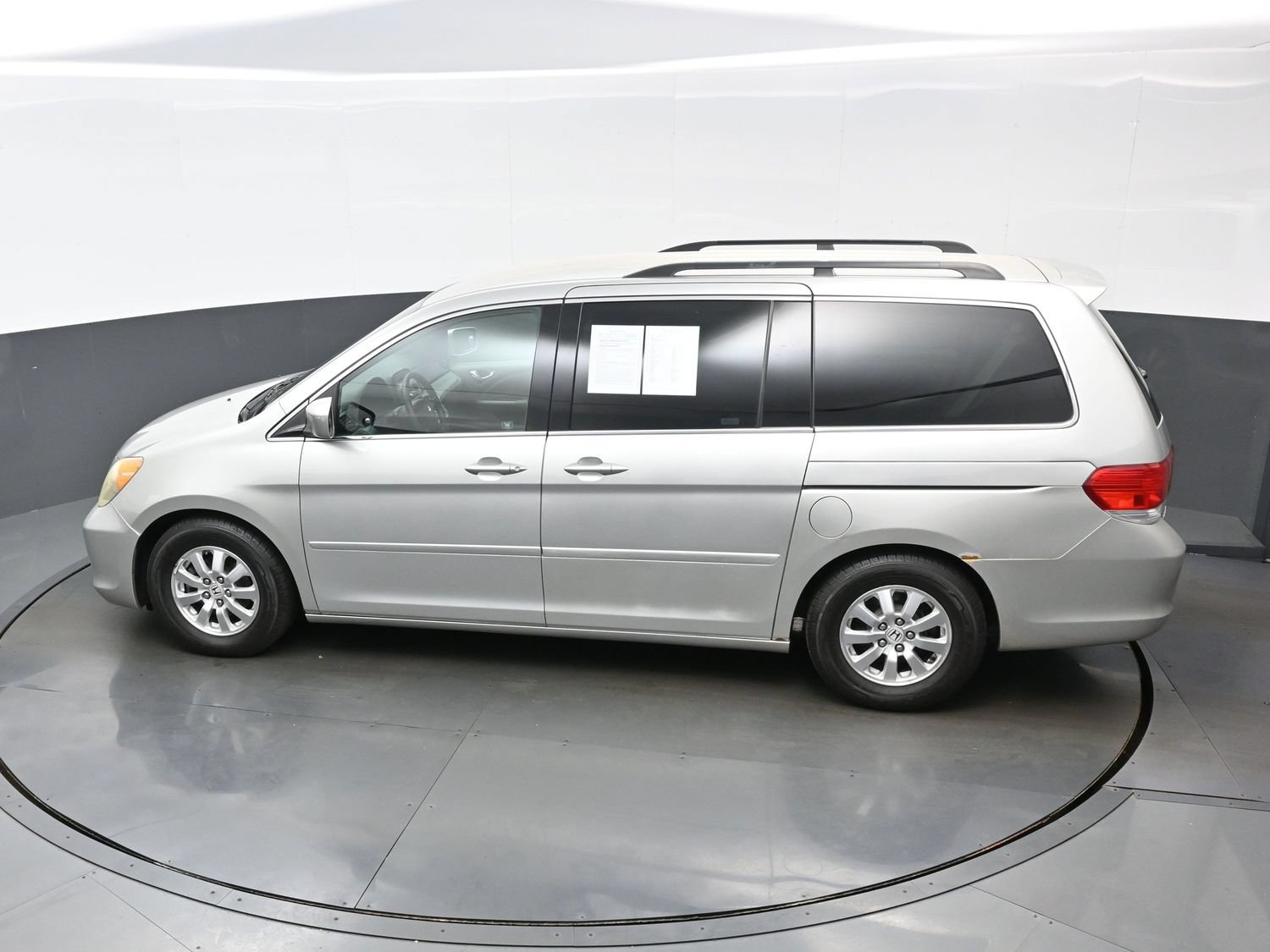 Used 2009 Honda Odyssey EX image 32
