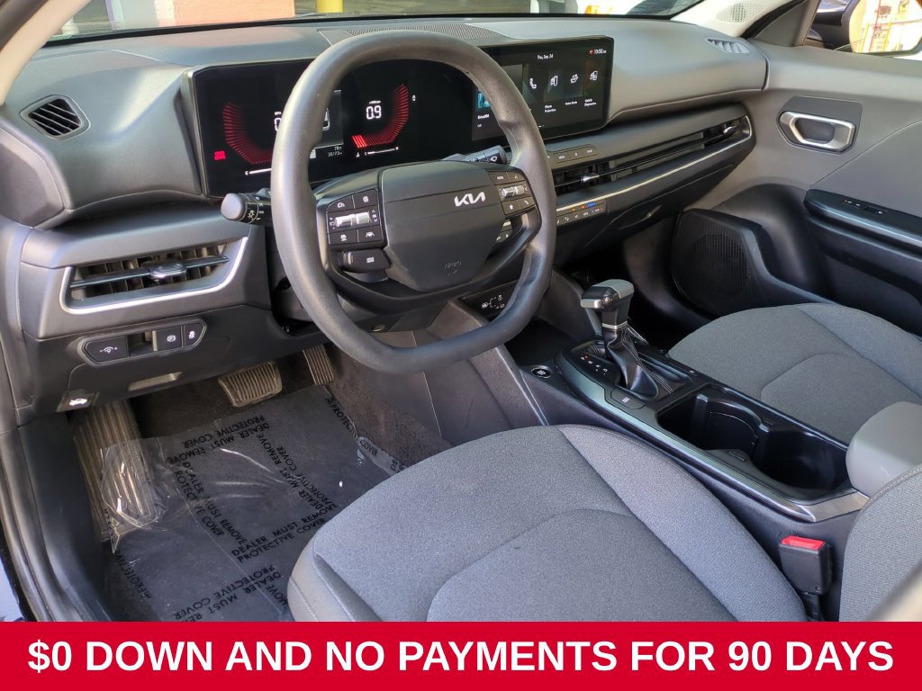Used 2025 Kia K4 FWD image 12