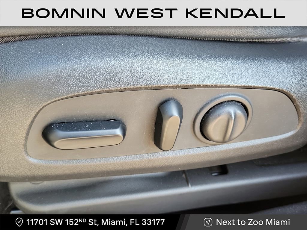 Used 2021 Chevrolet TrailBlazer ACTIV w/ Driver Confidence Package image 11