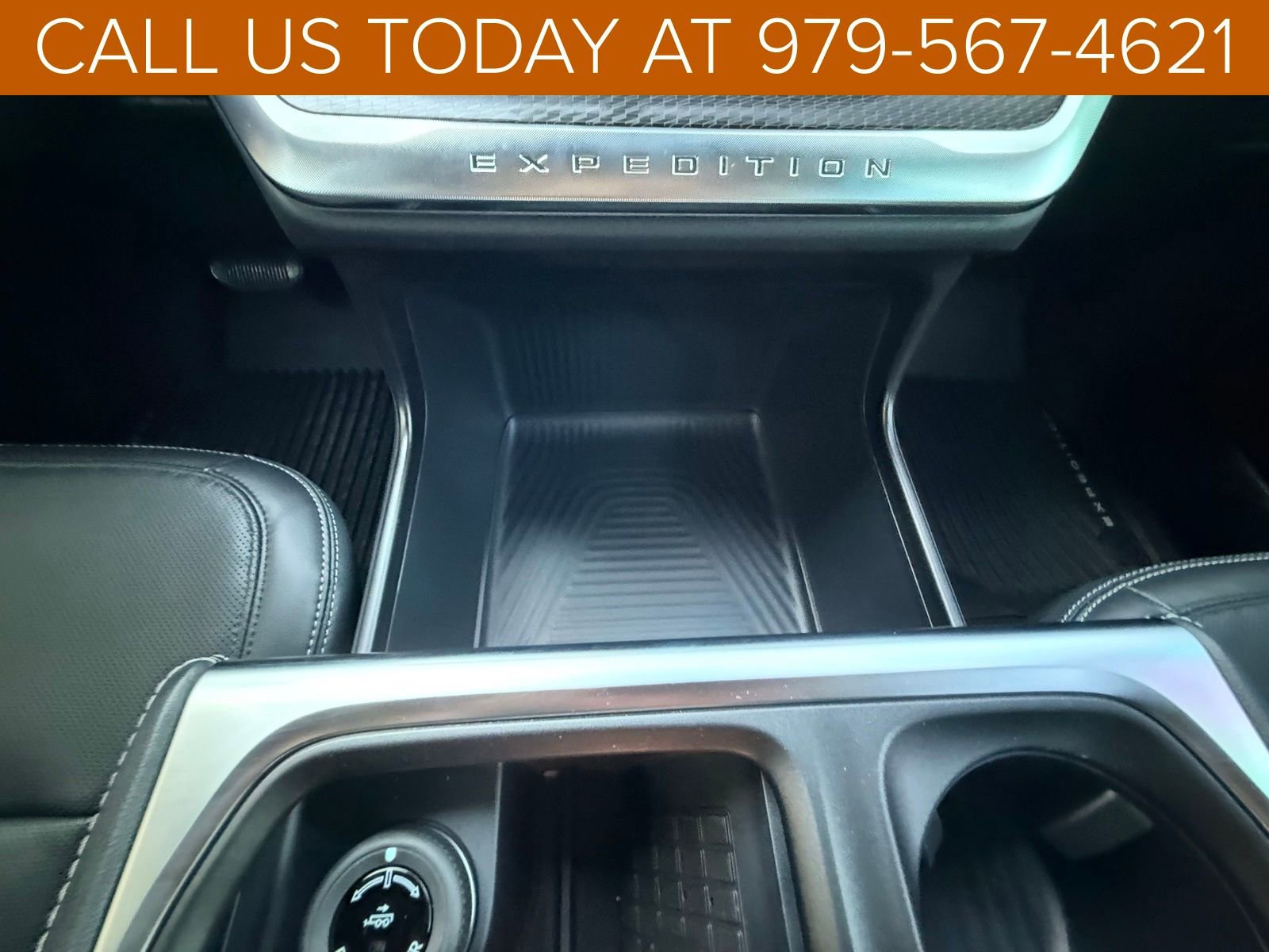 New 2025 Ford Expedition Platinum image 32