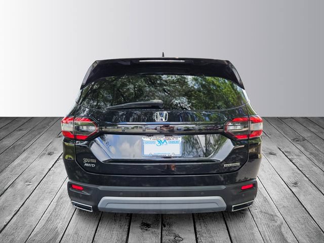 Certified 2025 Honda Pilot Touring image 4
