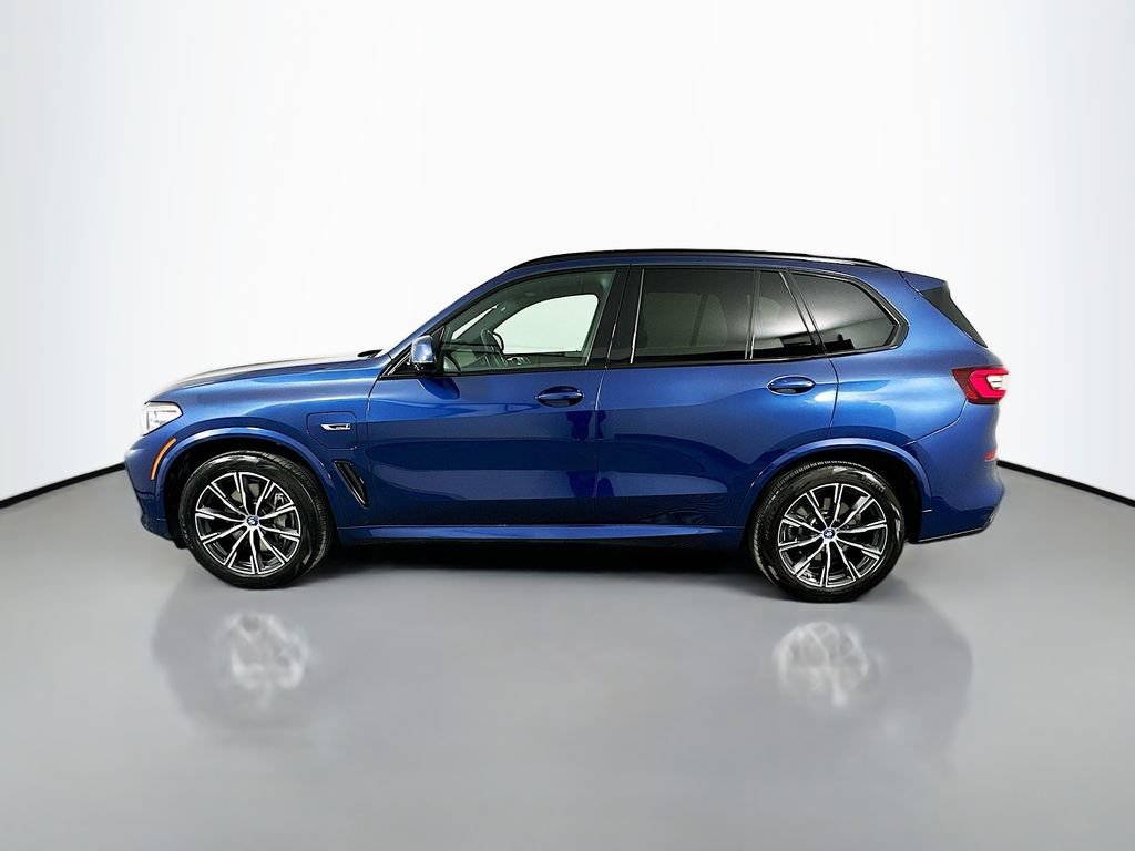 Used 2023 BMW X5 xDrive45e w/ Executive Package AWD/4WD image 8