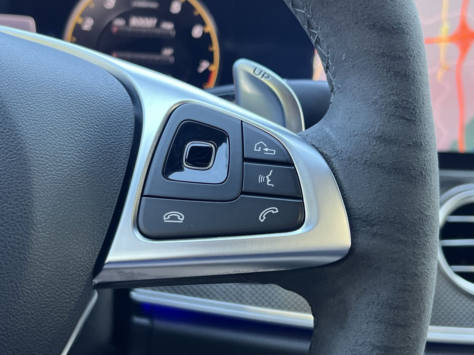 Used 2018 Mercedes-Benz E 63 AMG S image 39