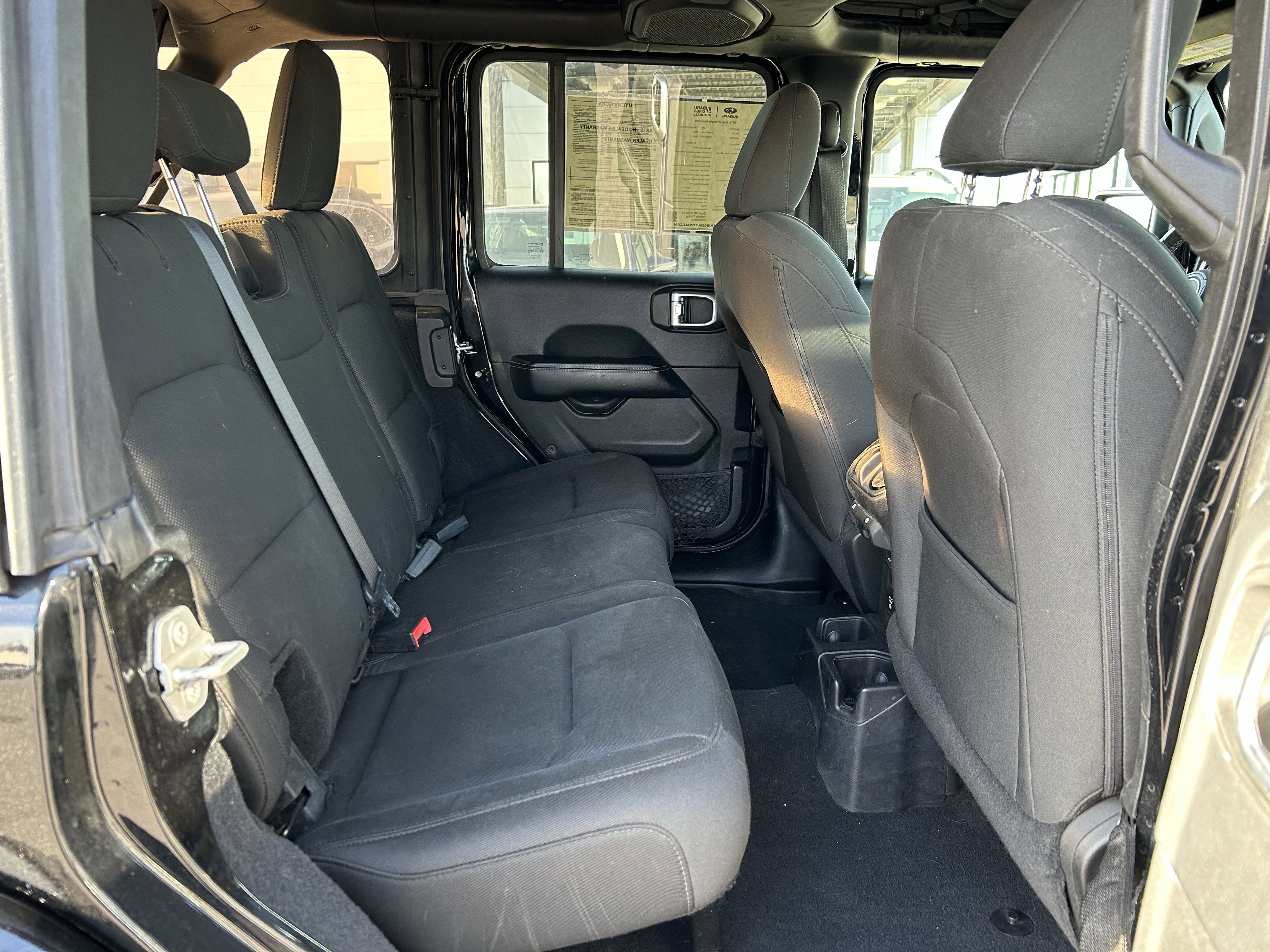 Used 2018 Jeep Wrangler Unlimited Sahara w/ Cold Weather Group image 22