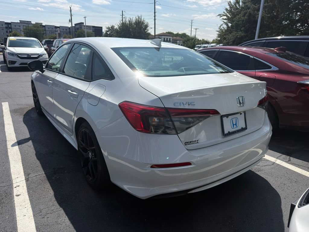 Used 2024 Honda Civic Sport image 2
