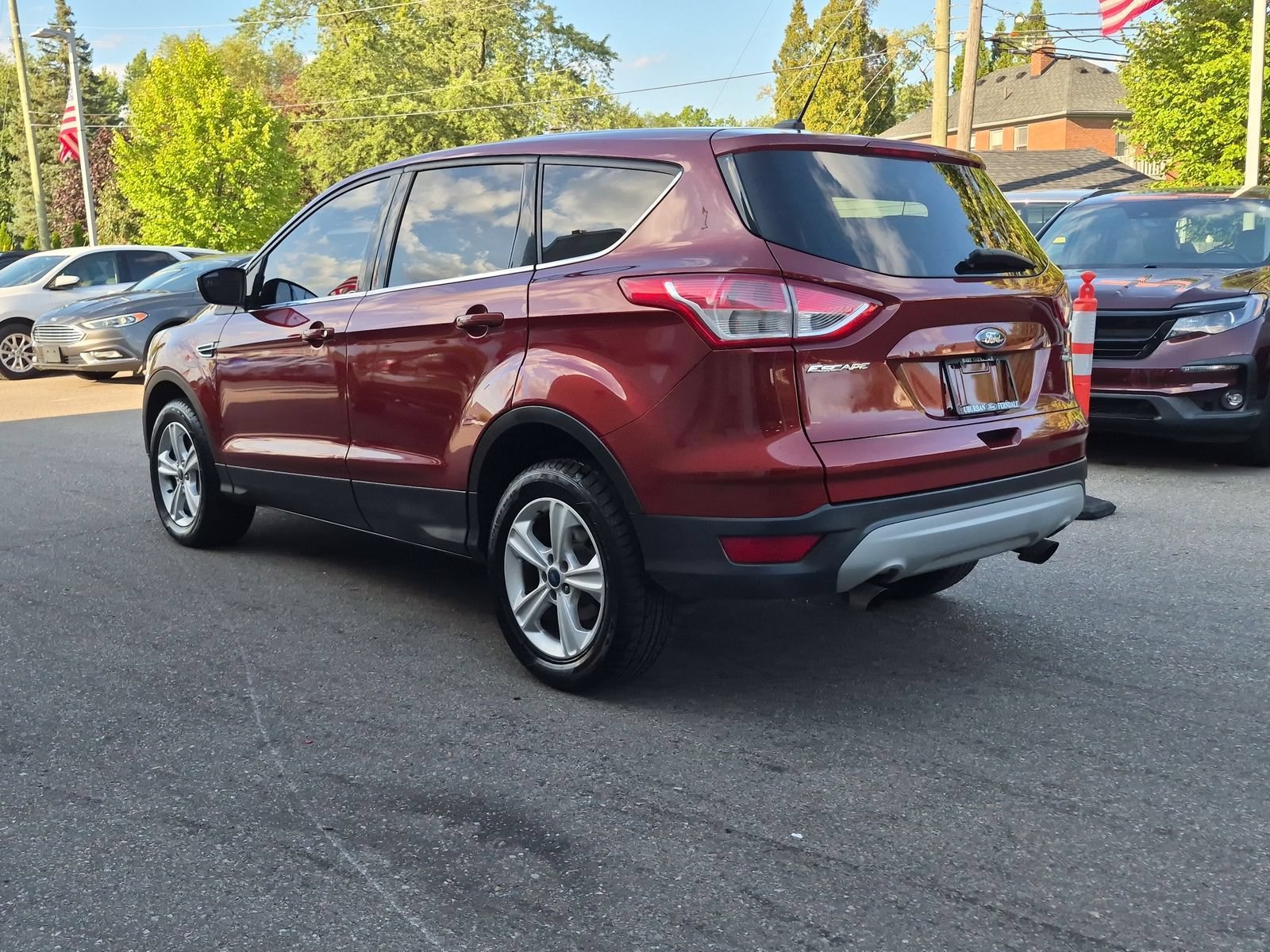 Used 2016 Ford Escape SE AWD/4WD image 7