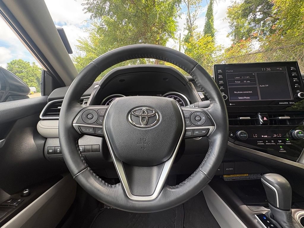 Used 2021 Toyota Camry XLE FWD image 21
