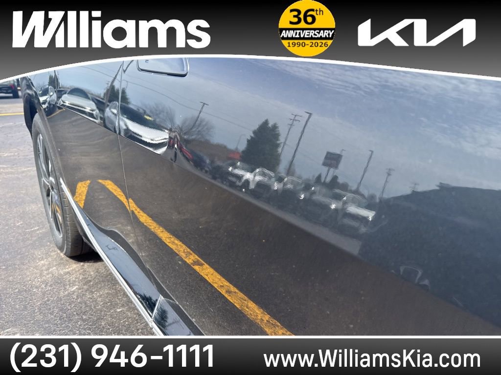Used 2022 Kia EV6 Wind AWD/4WD image 9