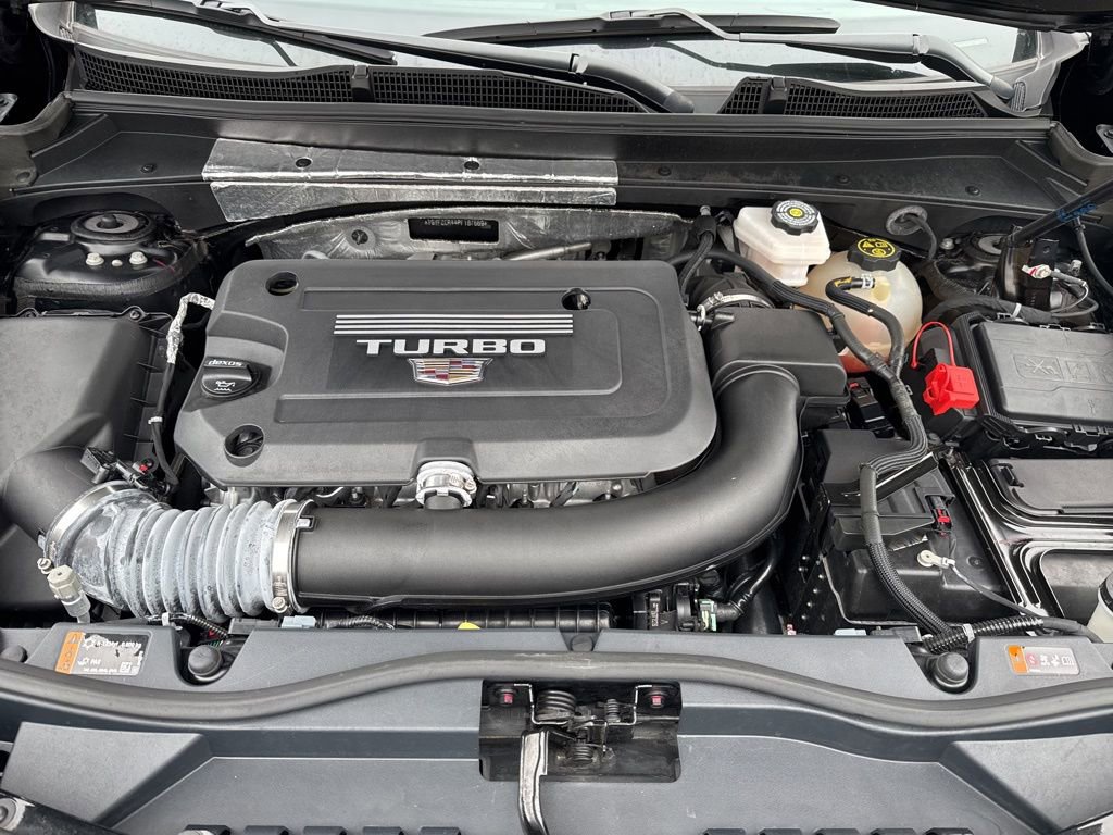 Used 2023 Cadillac XT4 Premium Luxury w/ Cold Weather Package FWD image 12