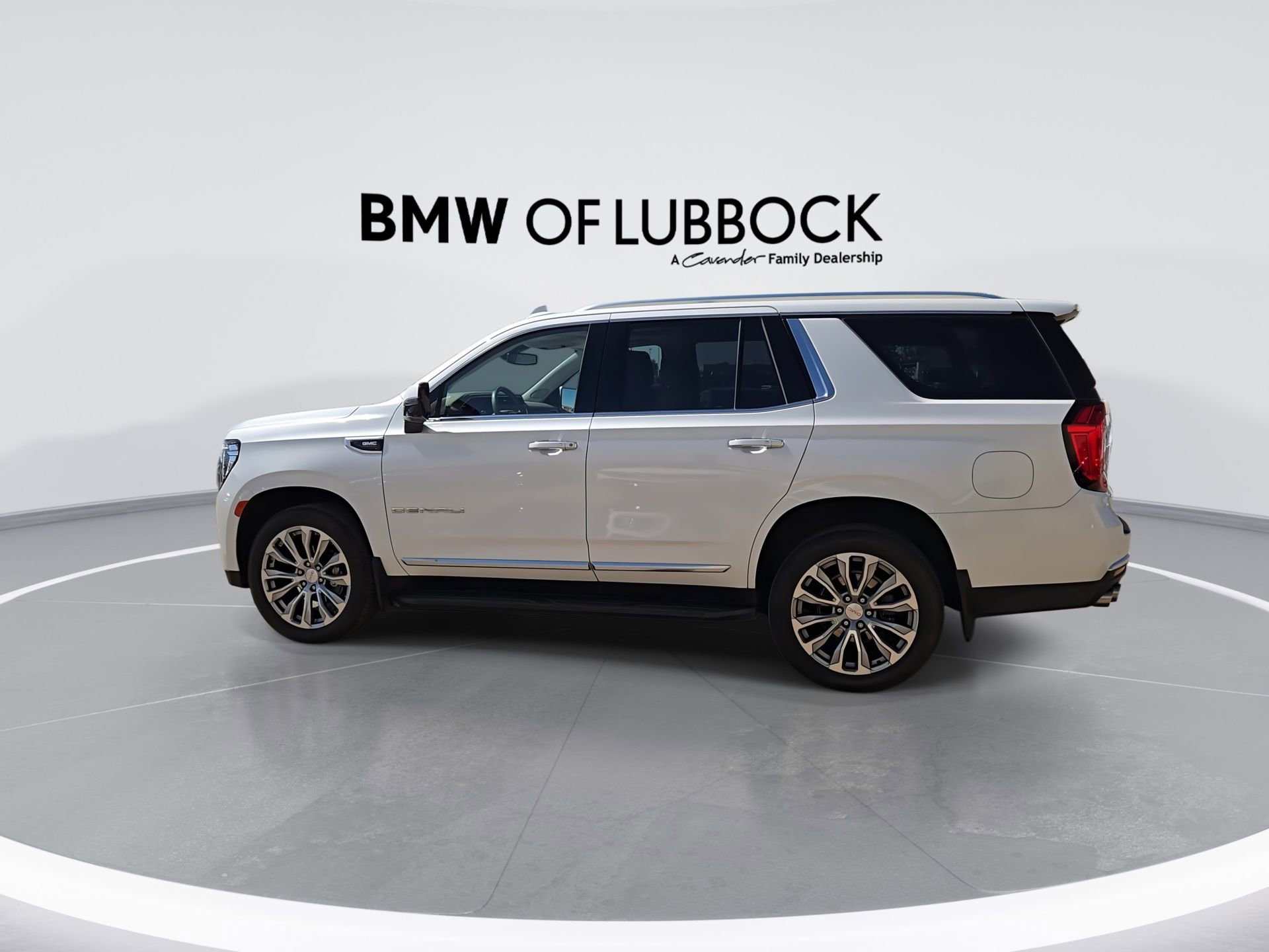 Used 2021 GMC Yukon Denali image 6