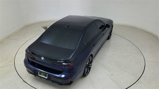 Used 2023 BMW i7 xDrive60 image 83