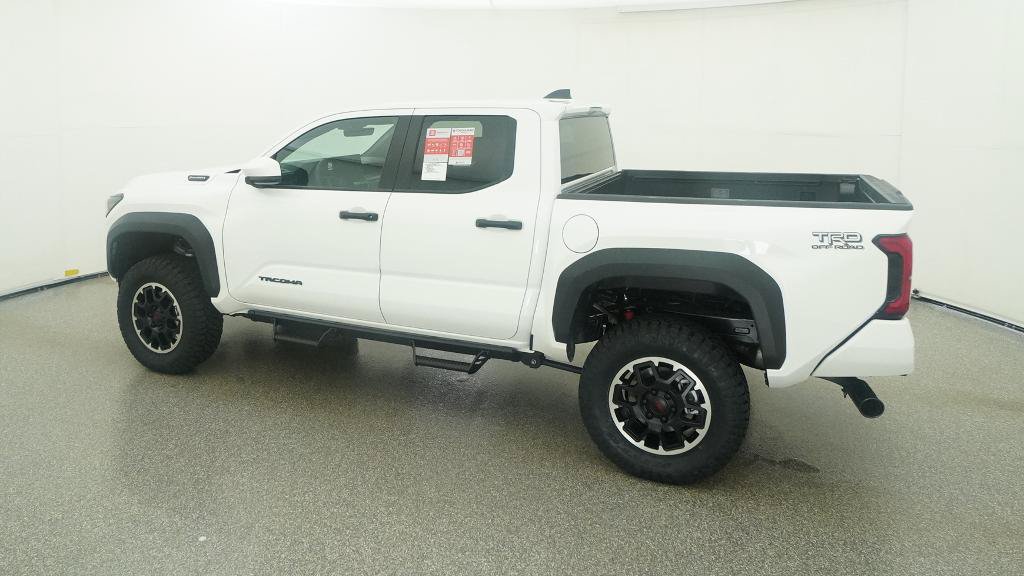 New 2026 Toyota Tacoma TRD Off-Road AWD/4WD image 7