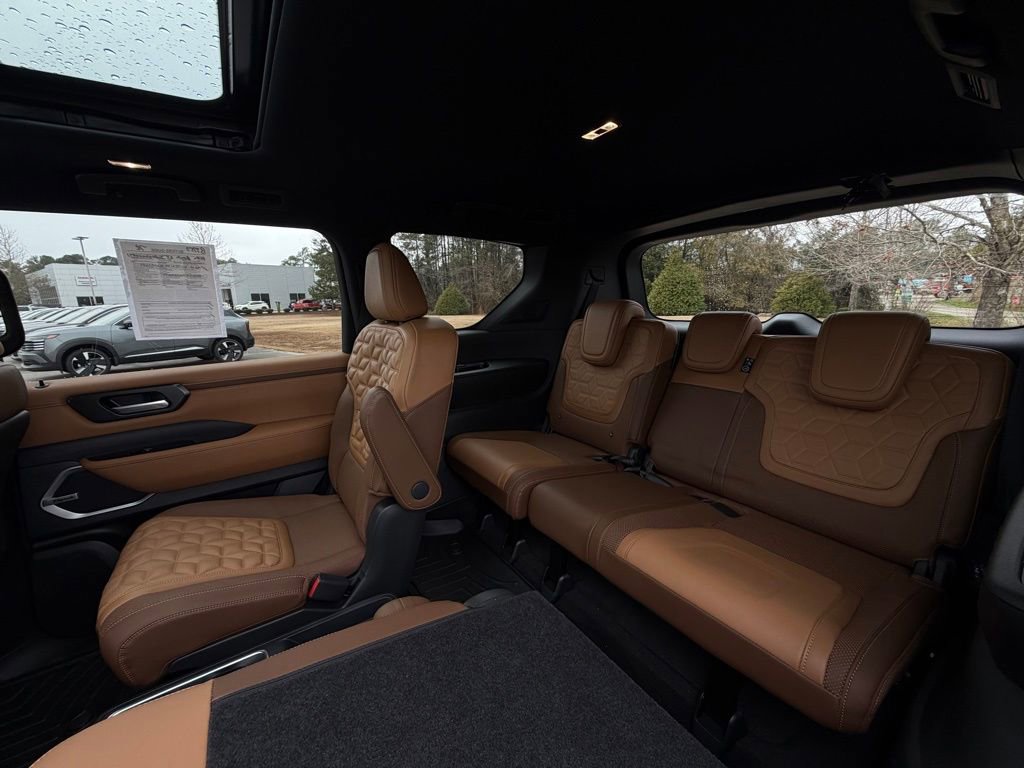 Certified 2025 Nissan Armada Platinum Reserve AWD/4WD image 28