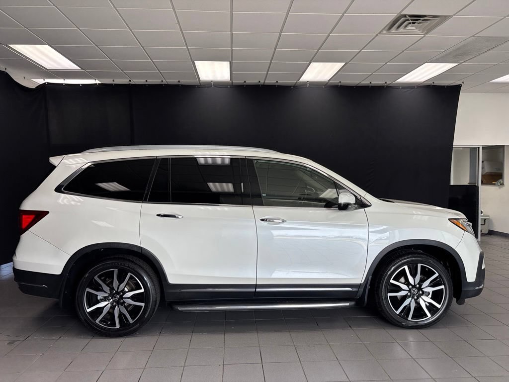 Used 2019 Honda Pilot Touring image 2