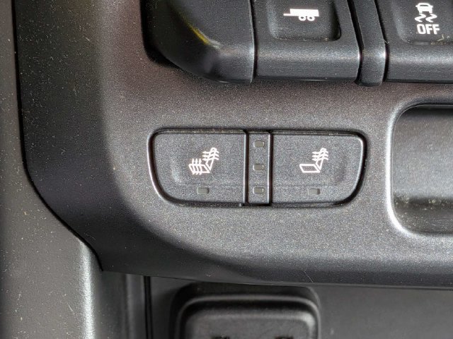 Used 2022 Chevrolet Colorado Z71 w/ Z71 Midnight Edition AWD/4WD image 25