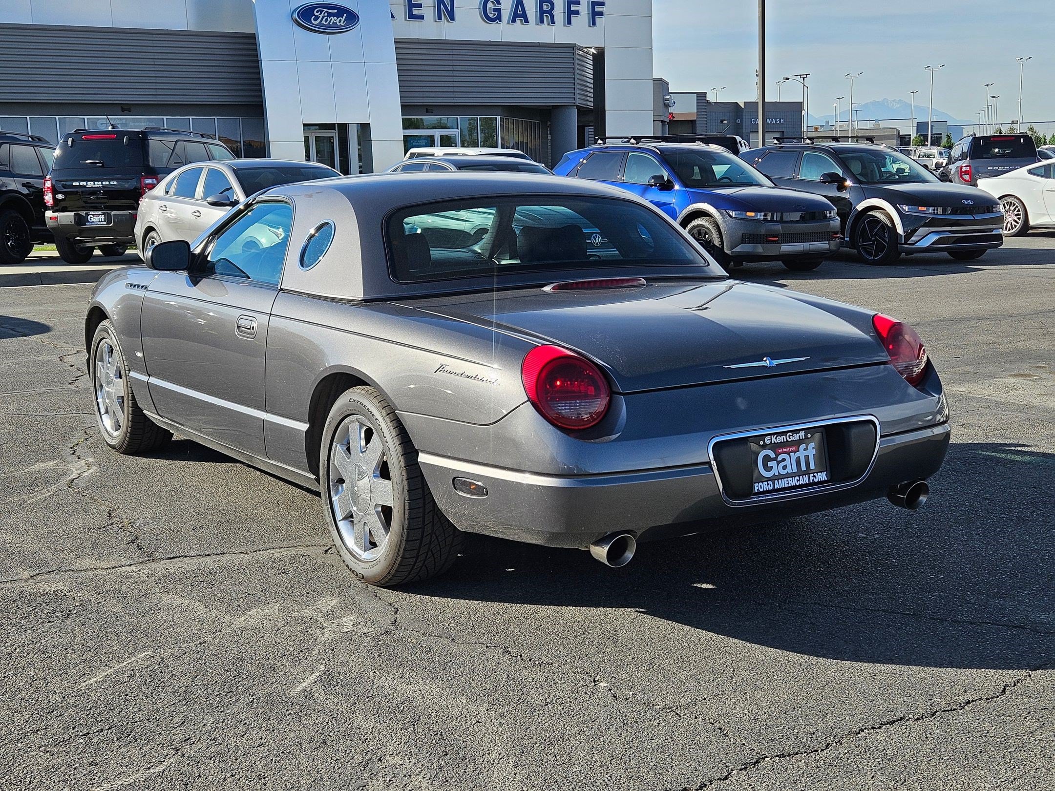 Used 2003 Ford Thunderbird RWD image 6