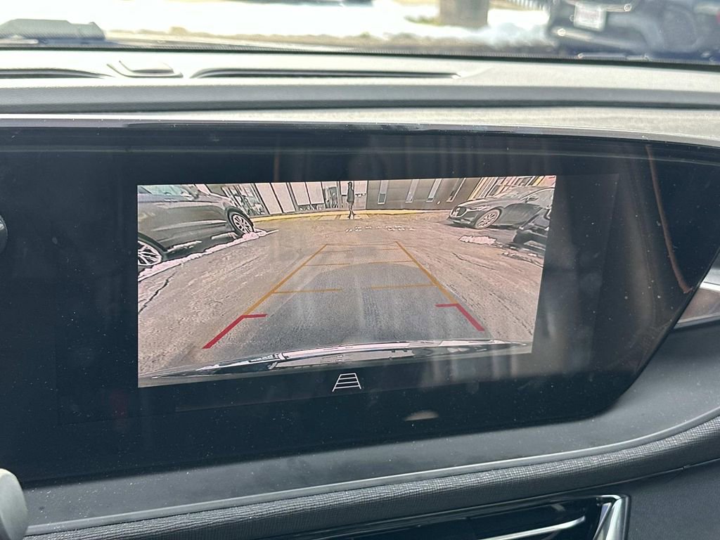 Used 2024 Buick Envista Avenir image 12