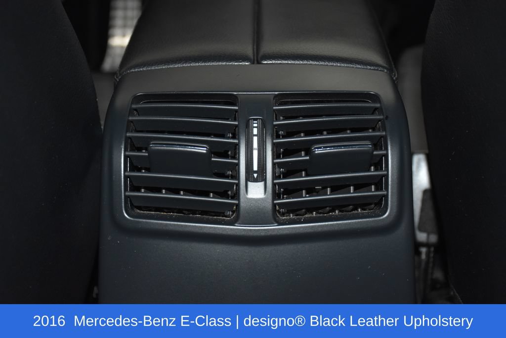 Used 2016 Mercedes-Benz E 400 4MATIC Sedan image 27