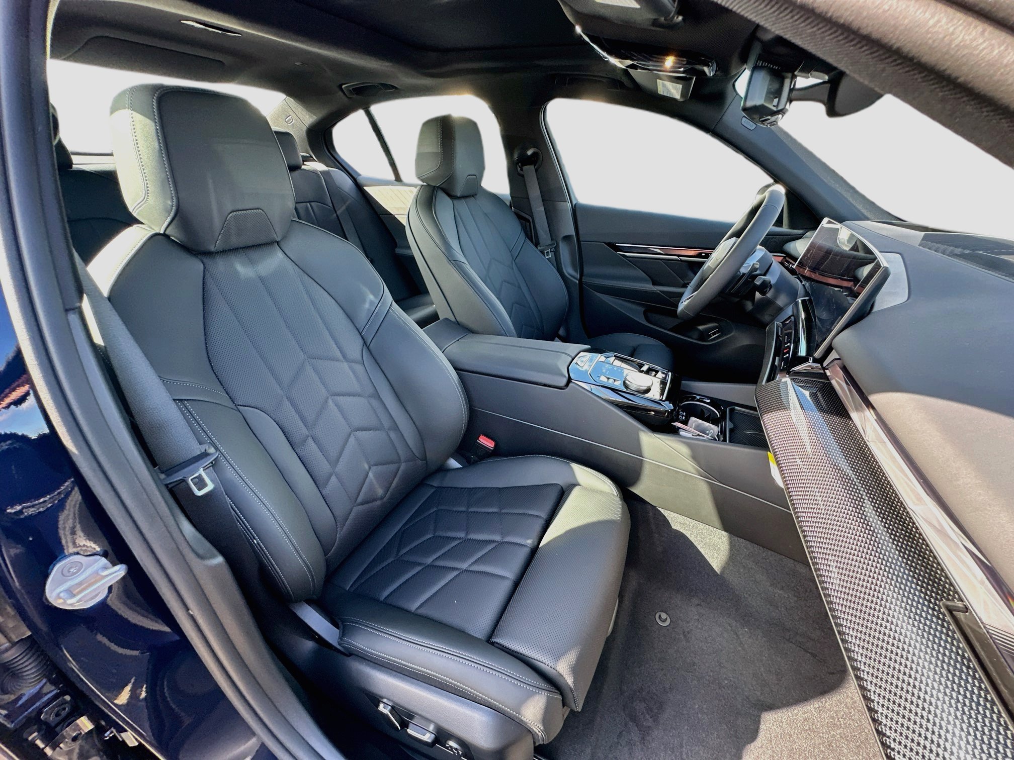 New 2027 BMW 540i xDrive w/ M Sport Package AWD/4WD image 20