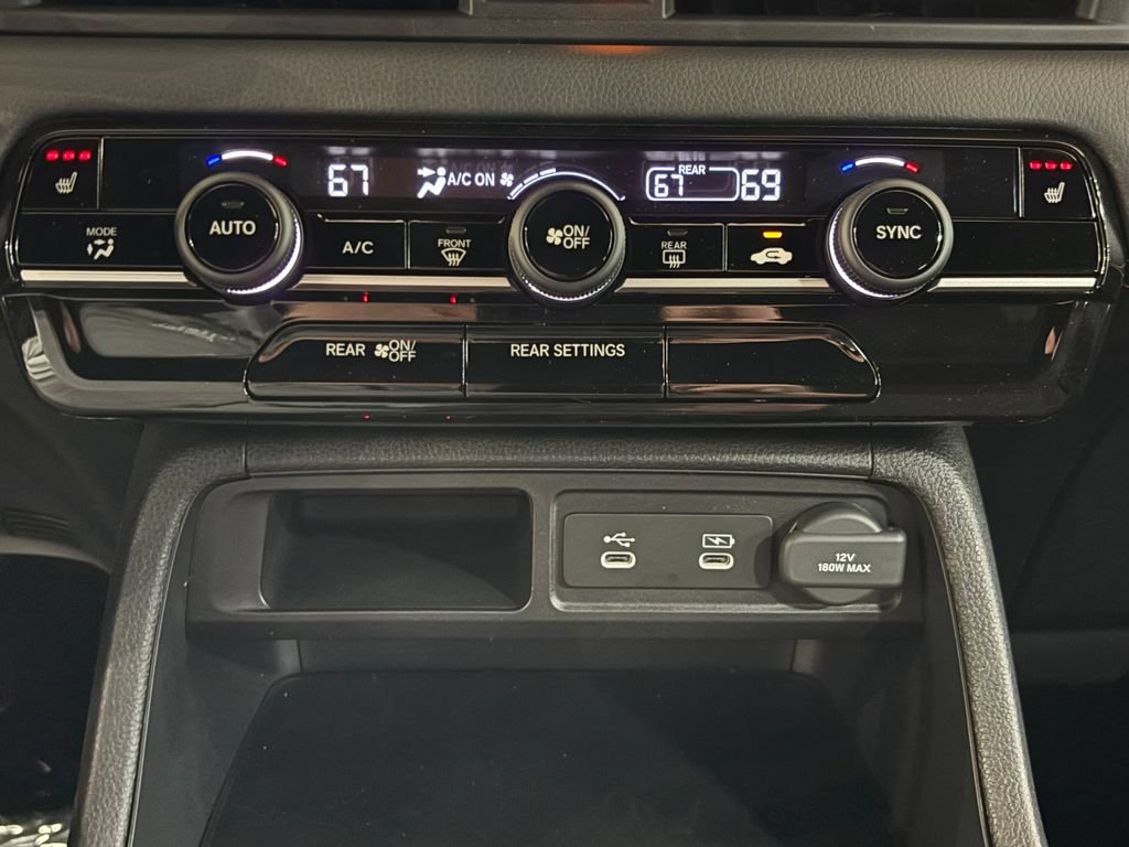 New 2026 Honda Pilot Sport image 29