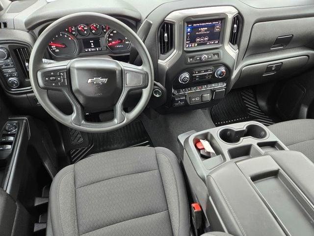 Used 2024 Chevrolet Silverado 1500 Custom Trail Boss w/ Dark Appearance Package AWD/4WD image 12