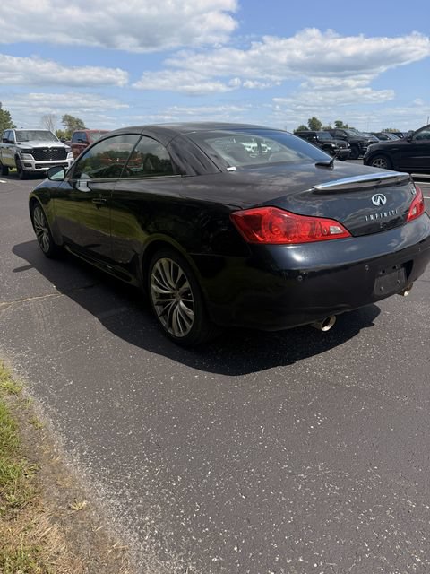 Used 2012 INFINITI G37 Convertible w/ Premium Pkg RWD image 3