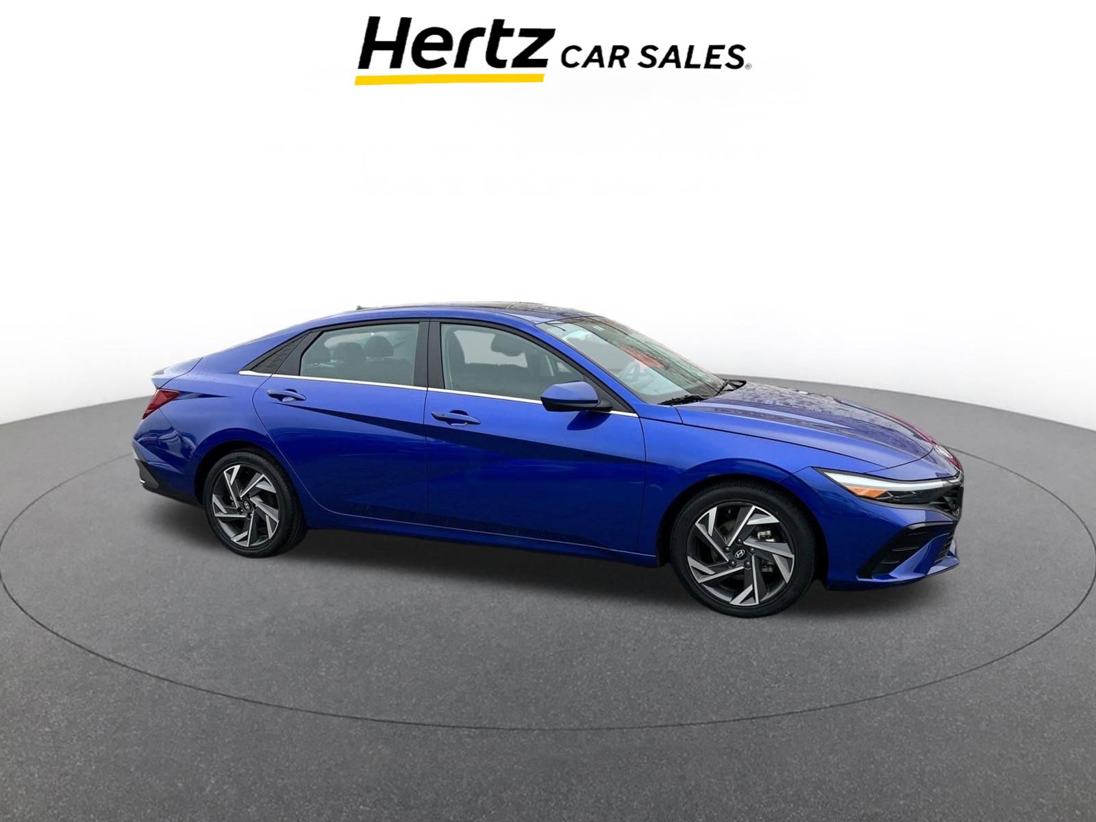 Used 2025 Hyundai Elantra SEL image 1