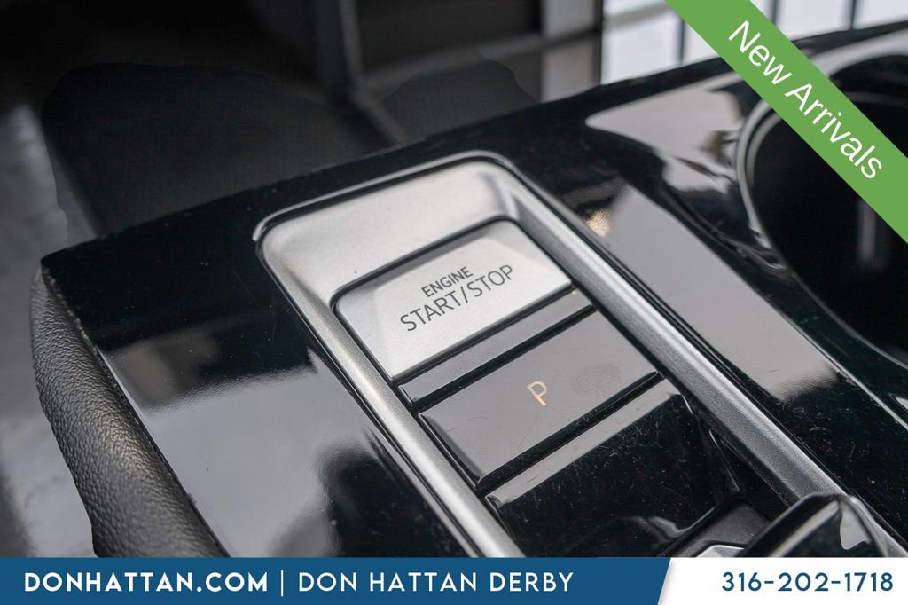 Used 2024 Volkswagen Atlas Cross Sport SE AWD/4WD image 15