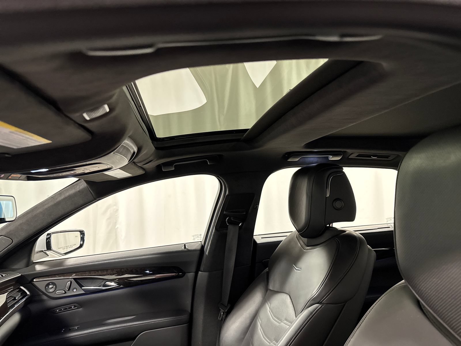 Used 2018 Cadillac CT6 Platinum AWD/4WD image 21