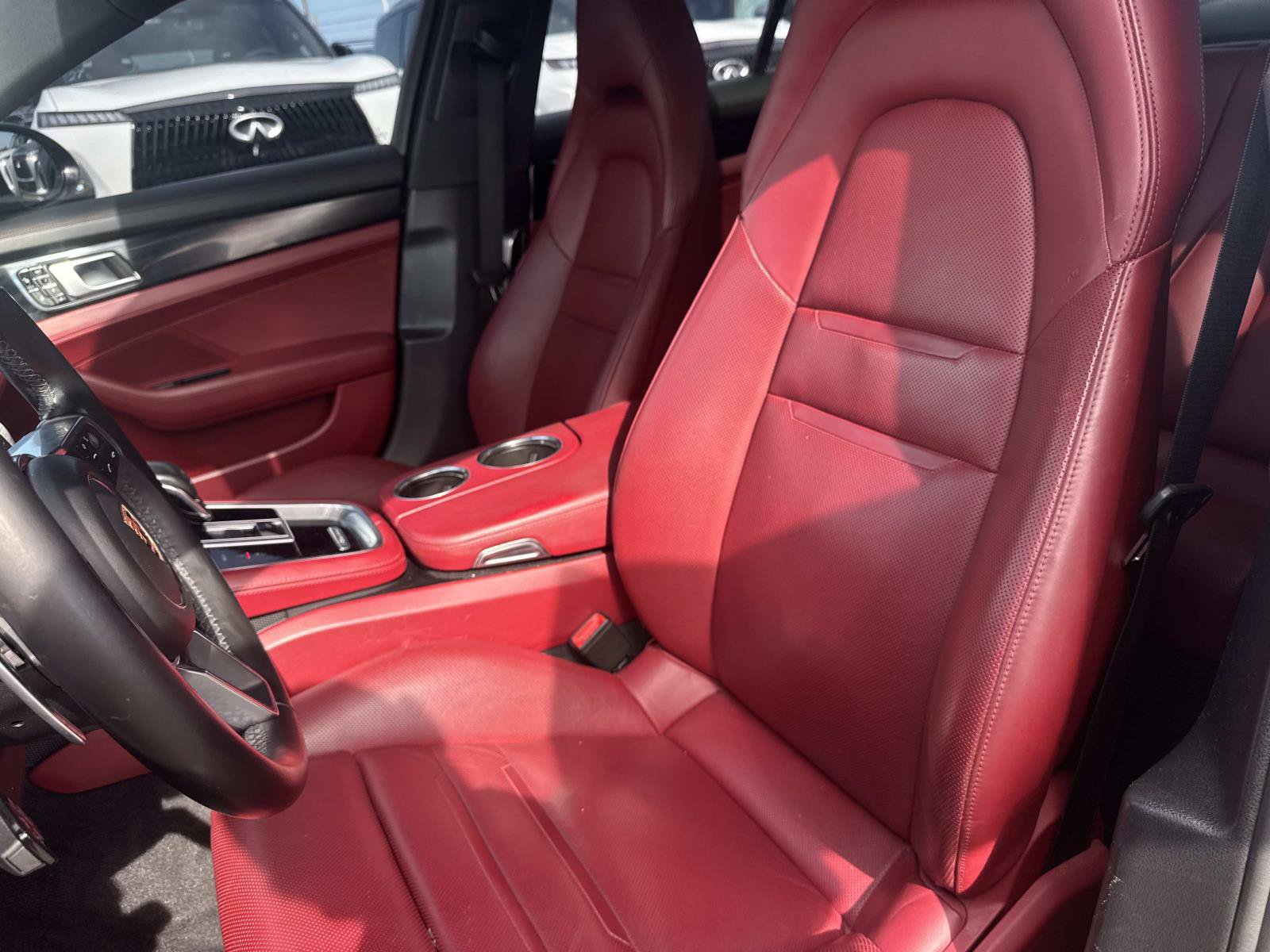 Used 2018 Porsche Panamera 4S AWD/4WD image 16