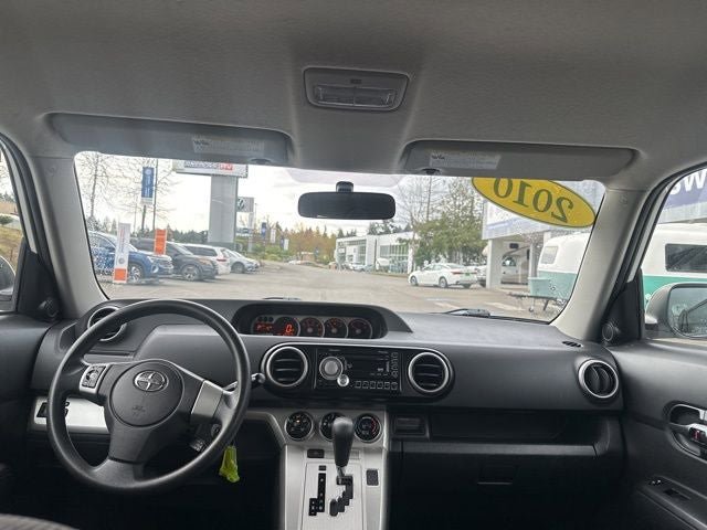 Used 2010 Scion xB FWD image 10