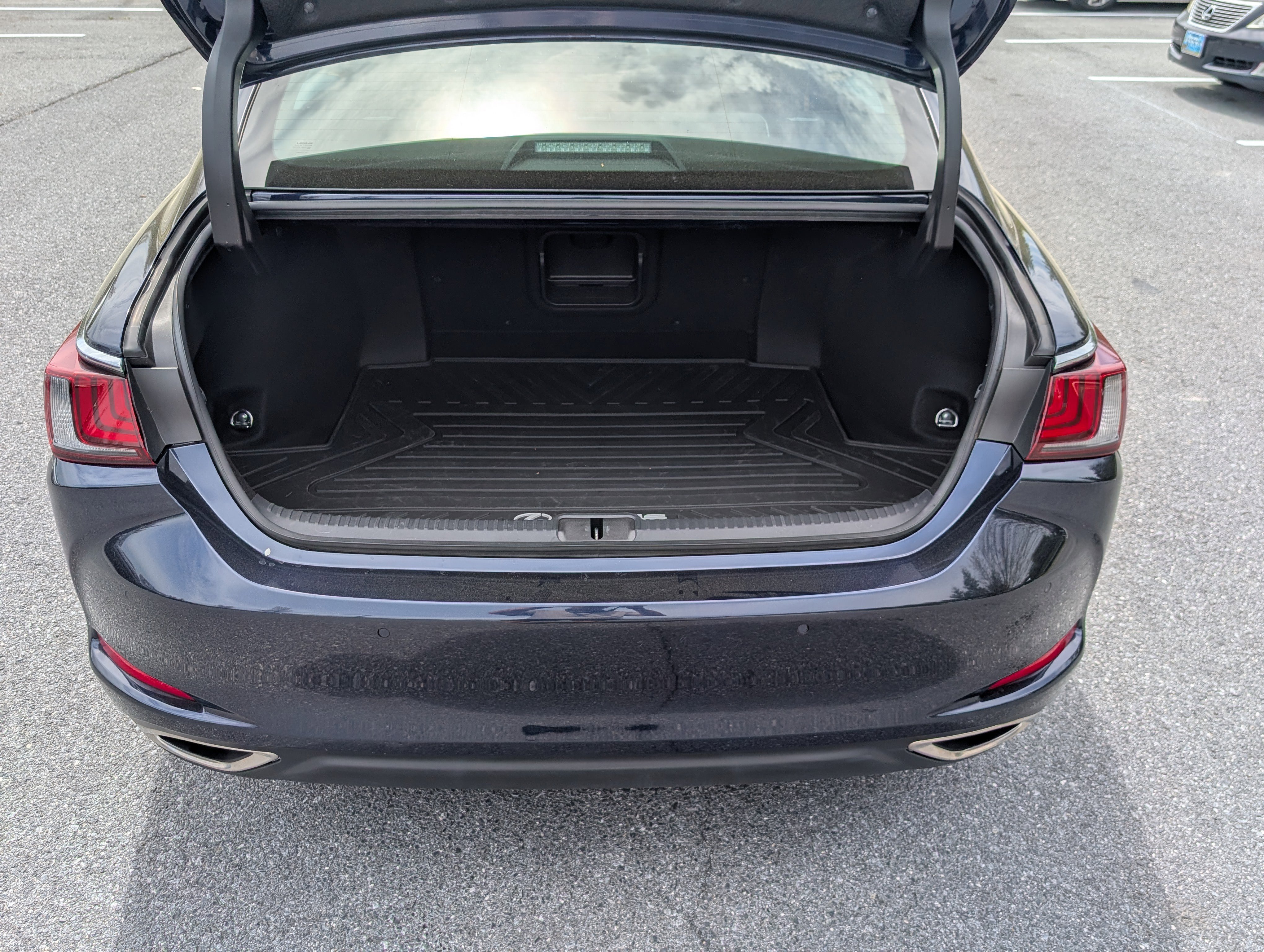 Certified 2023 Lexus ES 350 w/ Premium Package FWD image 13