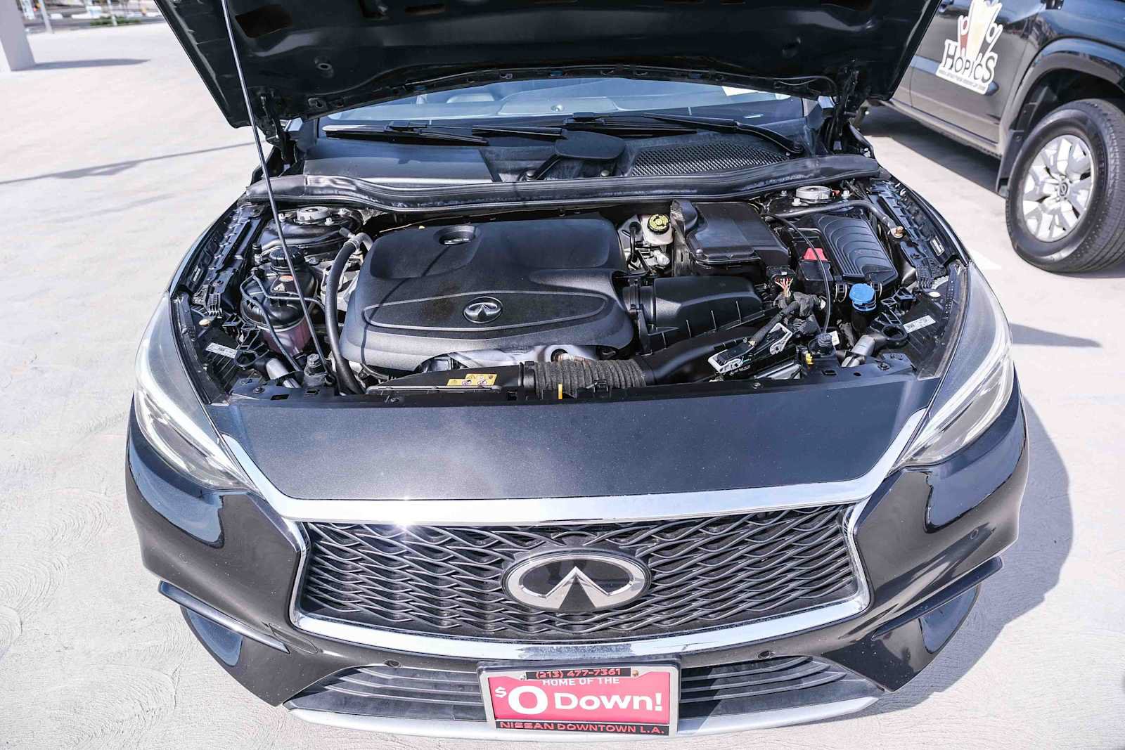Used 2019 INFINITI QX30 w/ Cargo Package FWD image 27