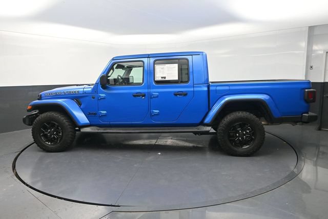 Used 2025 Jeep Gladiator Sport AWD/4WD image 7
