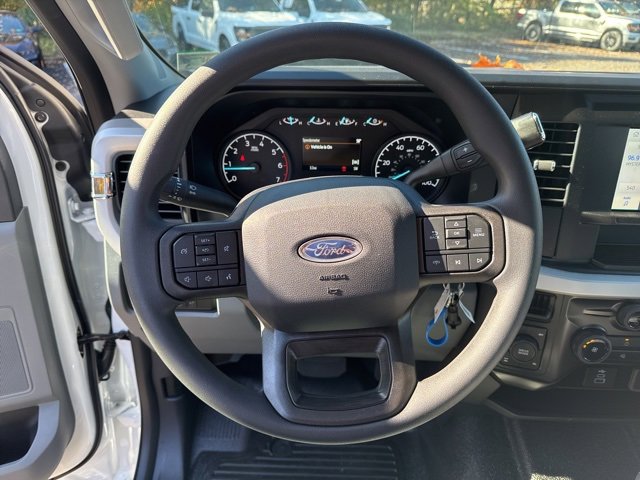 New 2026 Ford F350 XL w/ XL Off-Road Package image 13