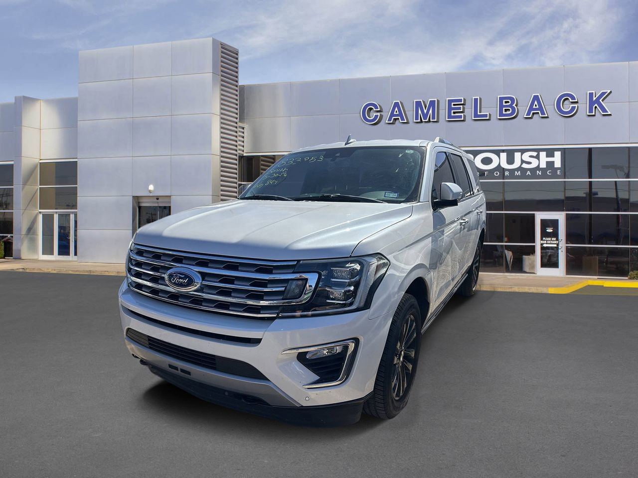 Used 2019 Ford Expedition Limited w/ Driver Assistance Package AWD/4WD image 2