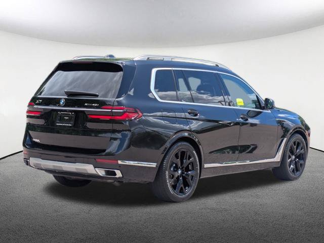 Used 2024 BMW X7 xDrive40i w/ Executive Package AWD/4WD image 5