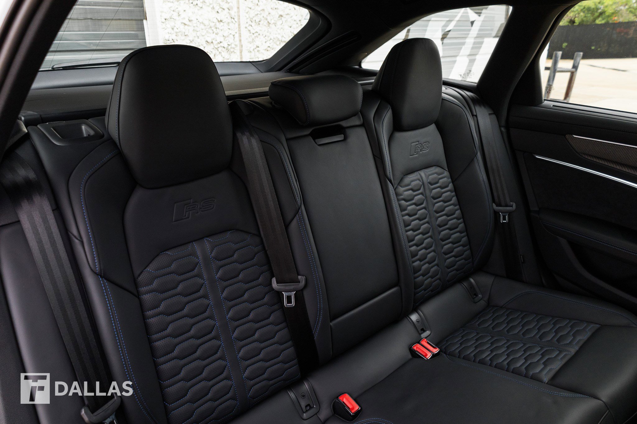Used 2025 Audi RS 6 performance image 37