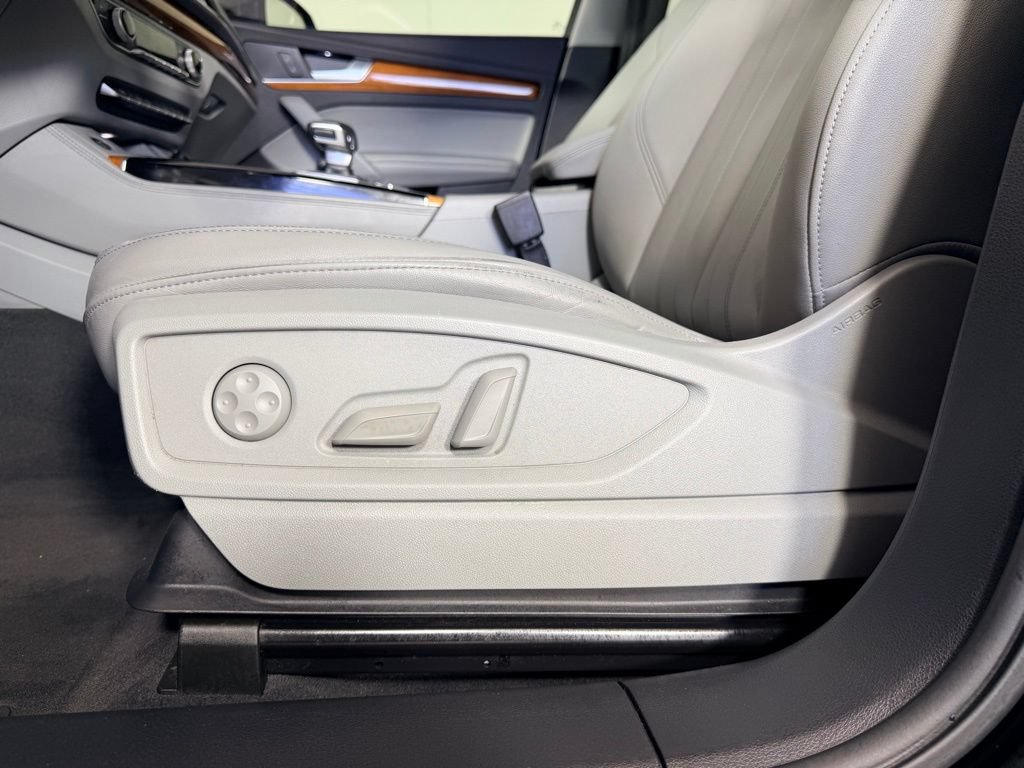 Used 2021 Audi Q5 2.0T Premium Plus AWD/4WD image 28