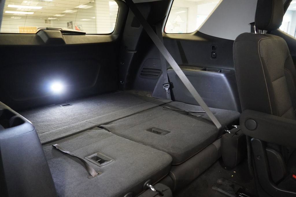 Used 2018 Chevrolet Traverse LT image 34