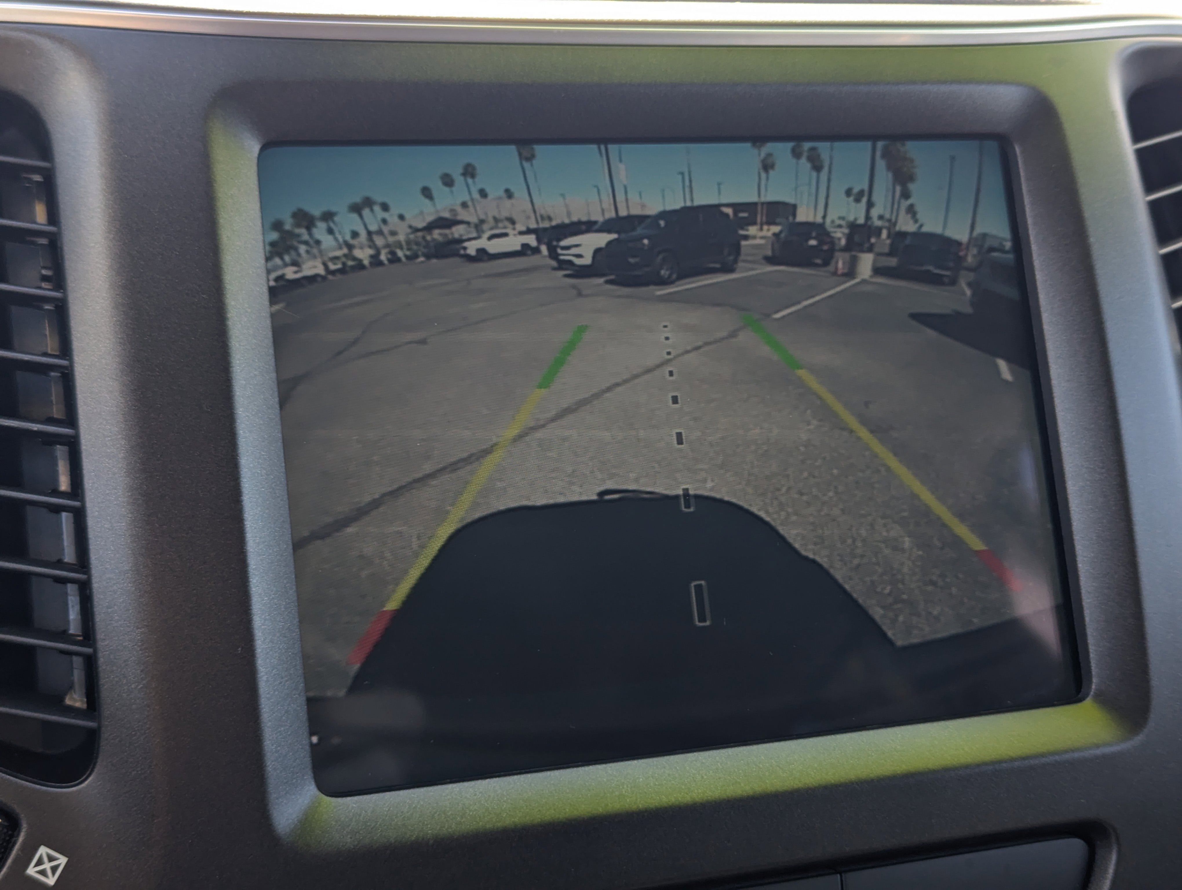 Used 2020 Jeep Cherokee Trailhawk w/ Comfort/Convenience Group image 11