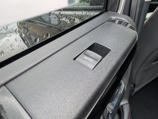 Used 2019 Toyota 4Runner TRD Off-Road Premium AWD/4WD image 11