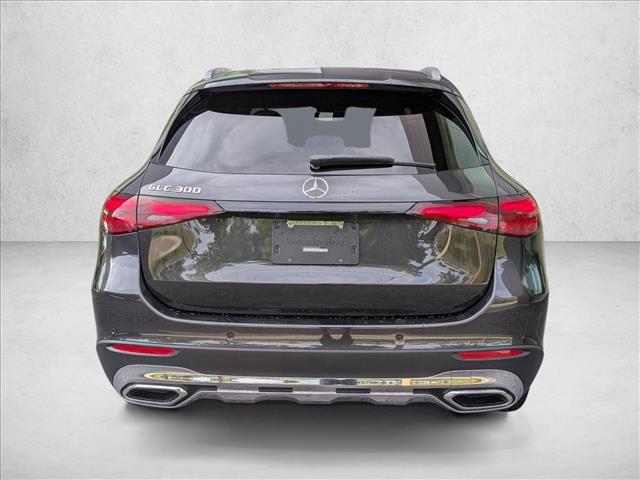 Used 2025 Mercedes-Benz GLC 300 image 7