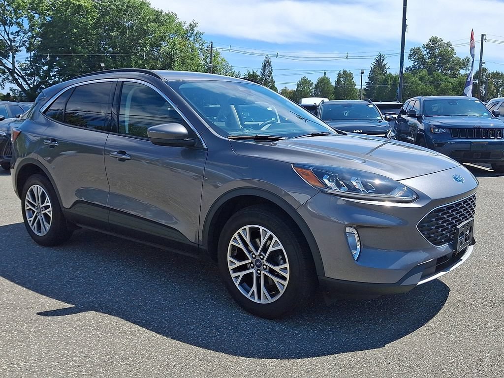 Used 2022 Ford Escape SEL AWD/4WD image 3